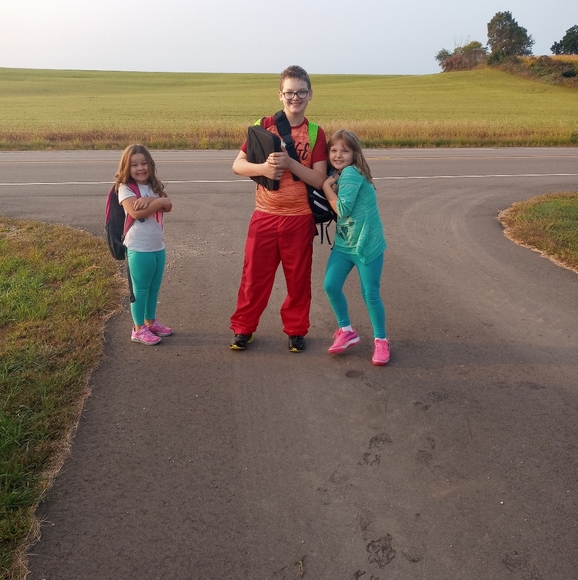 Meet your Posher, Alicia - Picture 2 of 2